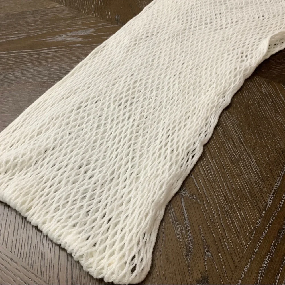 Off white knitted infinity scarf